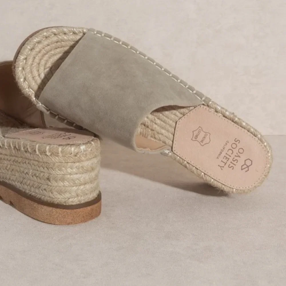 🌾 Oasis Society of‎ California Platform Espadrille Slide in Stone